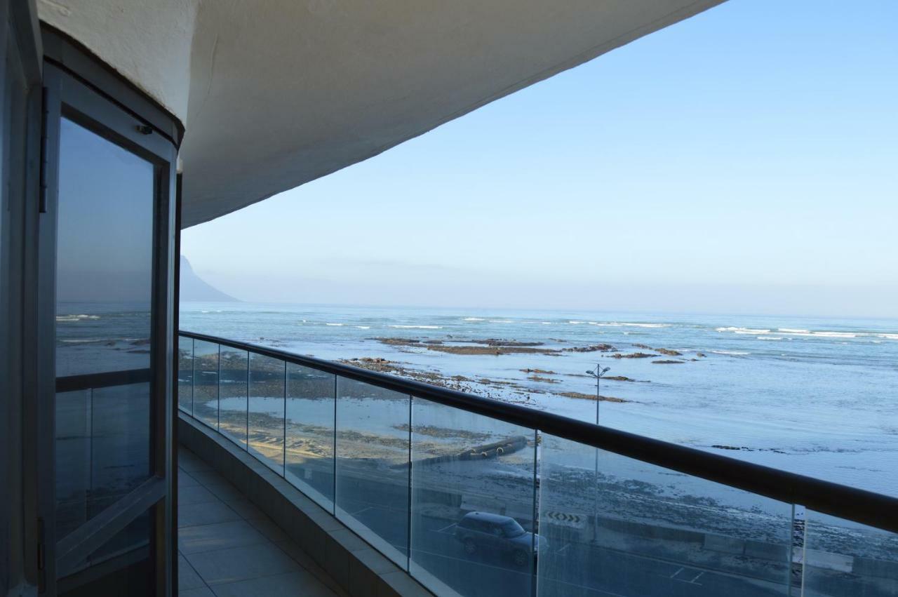 Ocean View 201a Strand