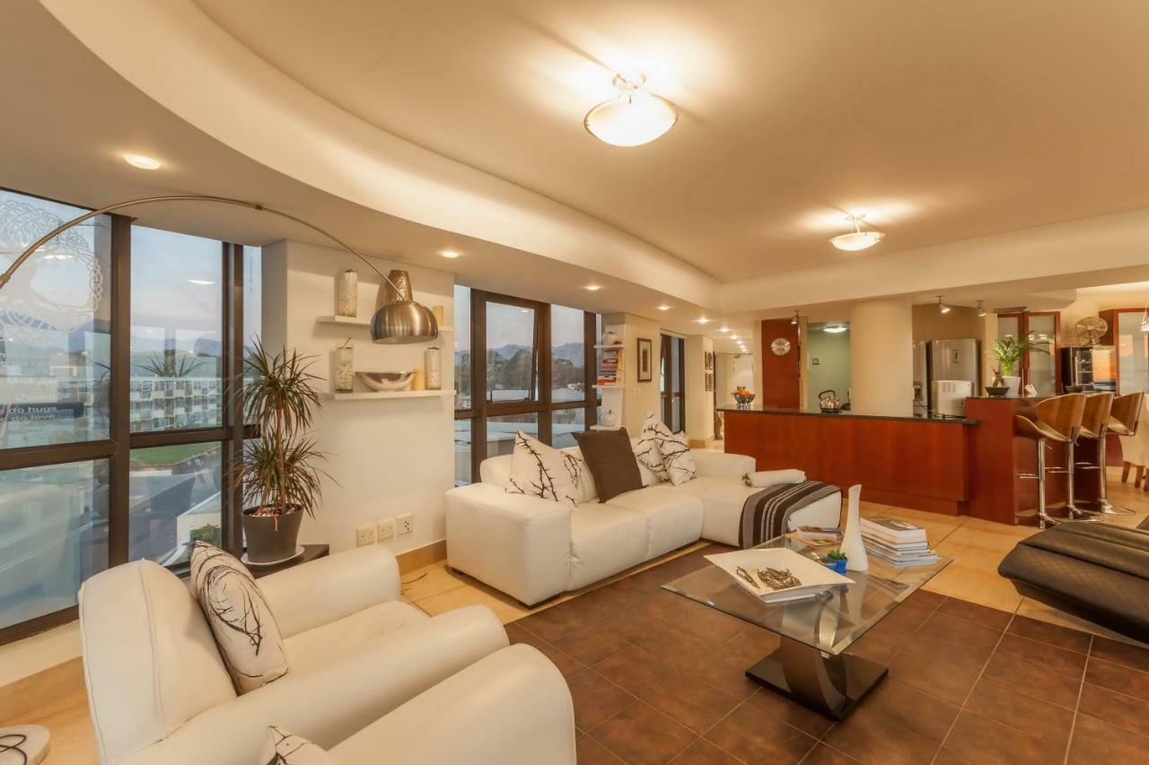 Ocean View 201a Apartment Strand